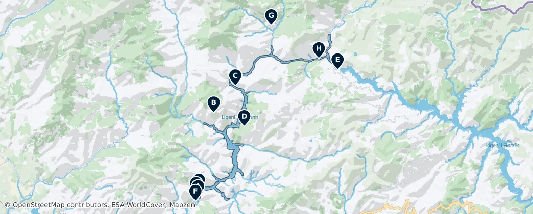 Komani Lake Essentials — 地图