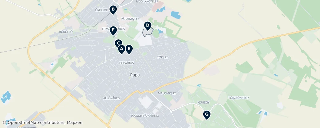 Pápa Essentials — Mapa
